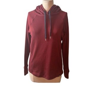 Under Armour Maroon Thermal Hoodie XS Waffle Knit Pullover Athleisure Top